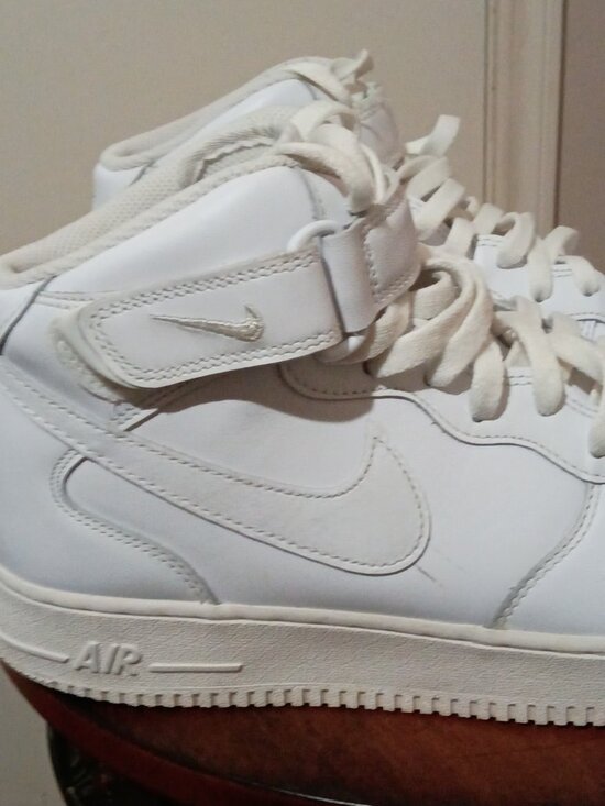 Nike Air Force 1 \'07 Mid Shoes Mens Size 11.5 White Mid Top Sneakers CW2289-111